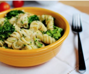 Skinny Chicken & Broccoli Alfredo