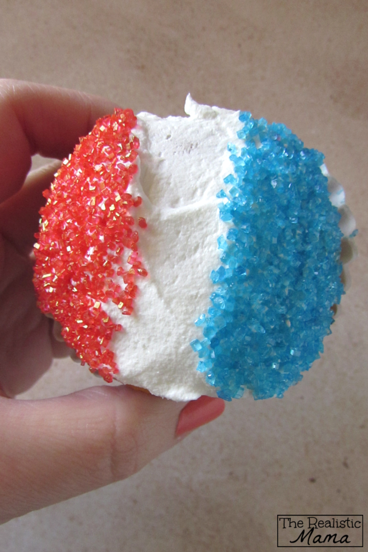 How to Decorate Snow Cone Cupcakes for the kids this summer
