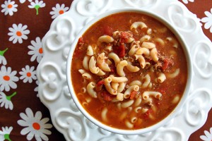 Beef-Tomato-Macaroni-Soup1